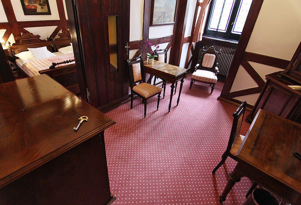 Hotel Noma Residence Zameczek Mysliwski Promnice Kobior 外观 照片